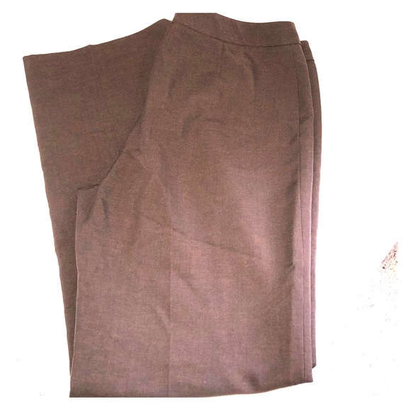 Jones Studio Pants - Jones Studio Straight Leg Pants Jones Studio Pants - Jones Studio Straight Leg Pants